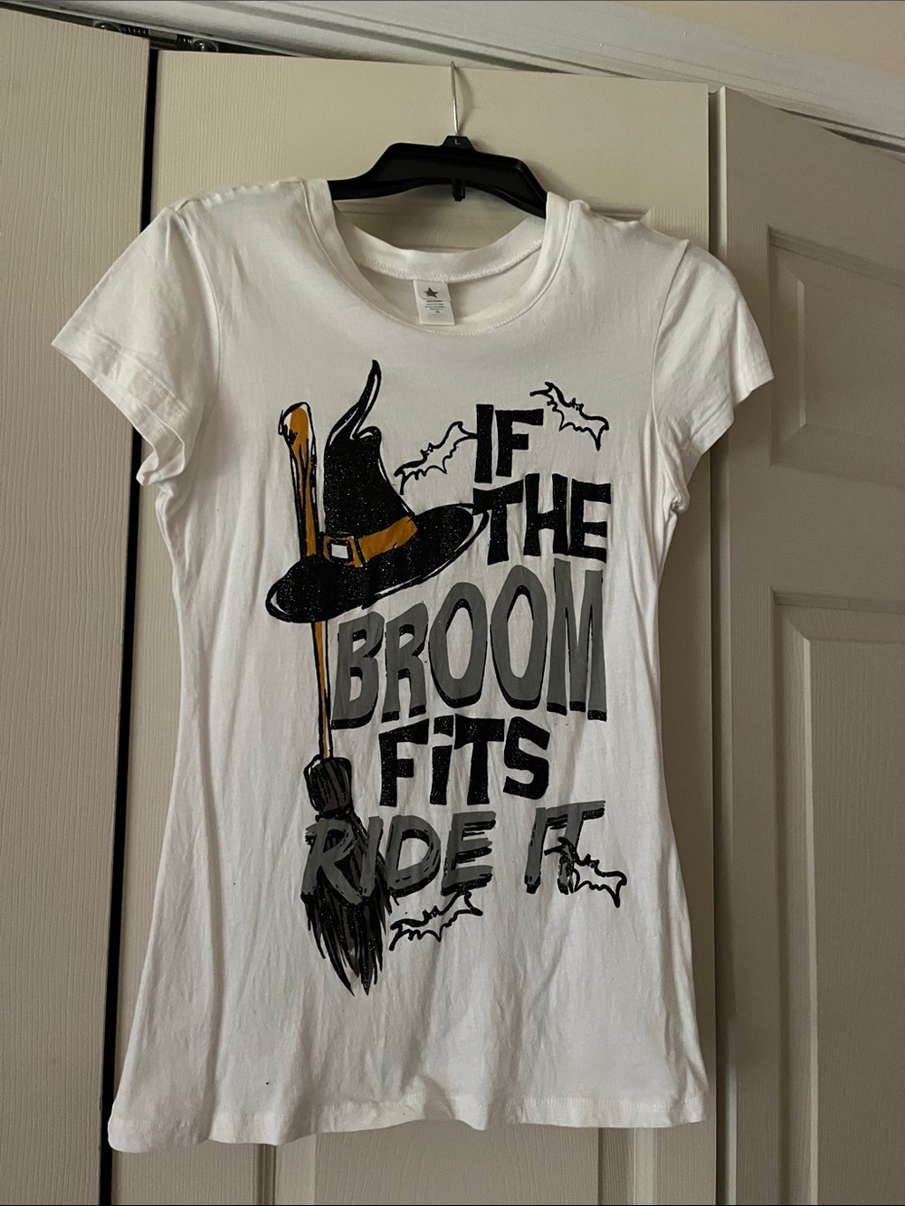 White Halloween Graphic Tee with Black Glitter Print